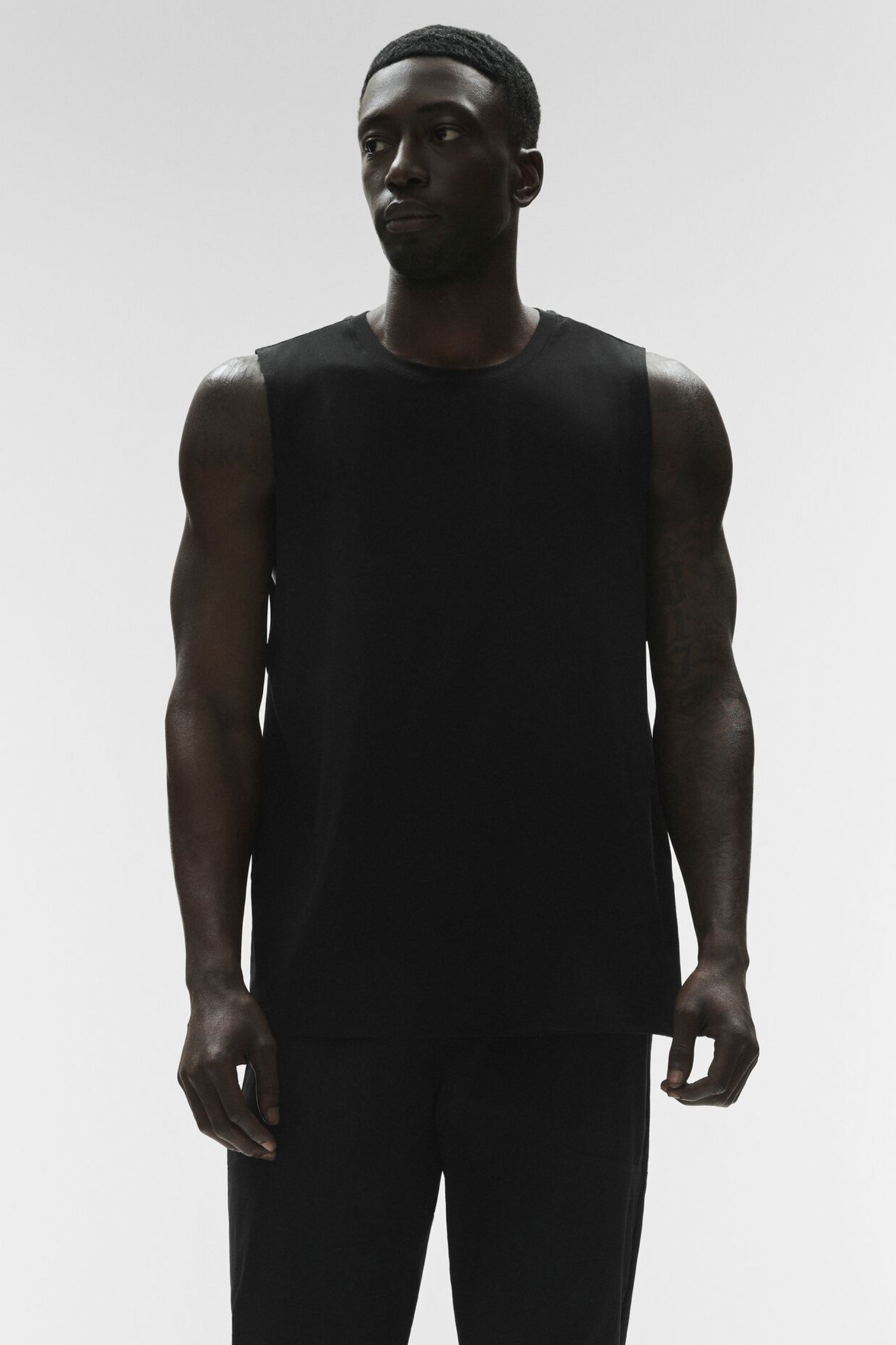 Alternative view of Conquer Muscle Tank   Black