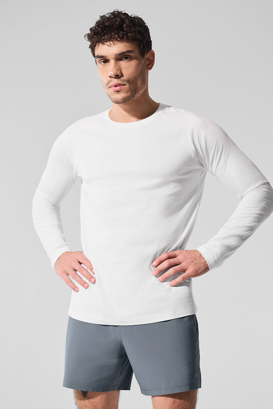 ALO Vapor Crewneck Long Sleeve   White