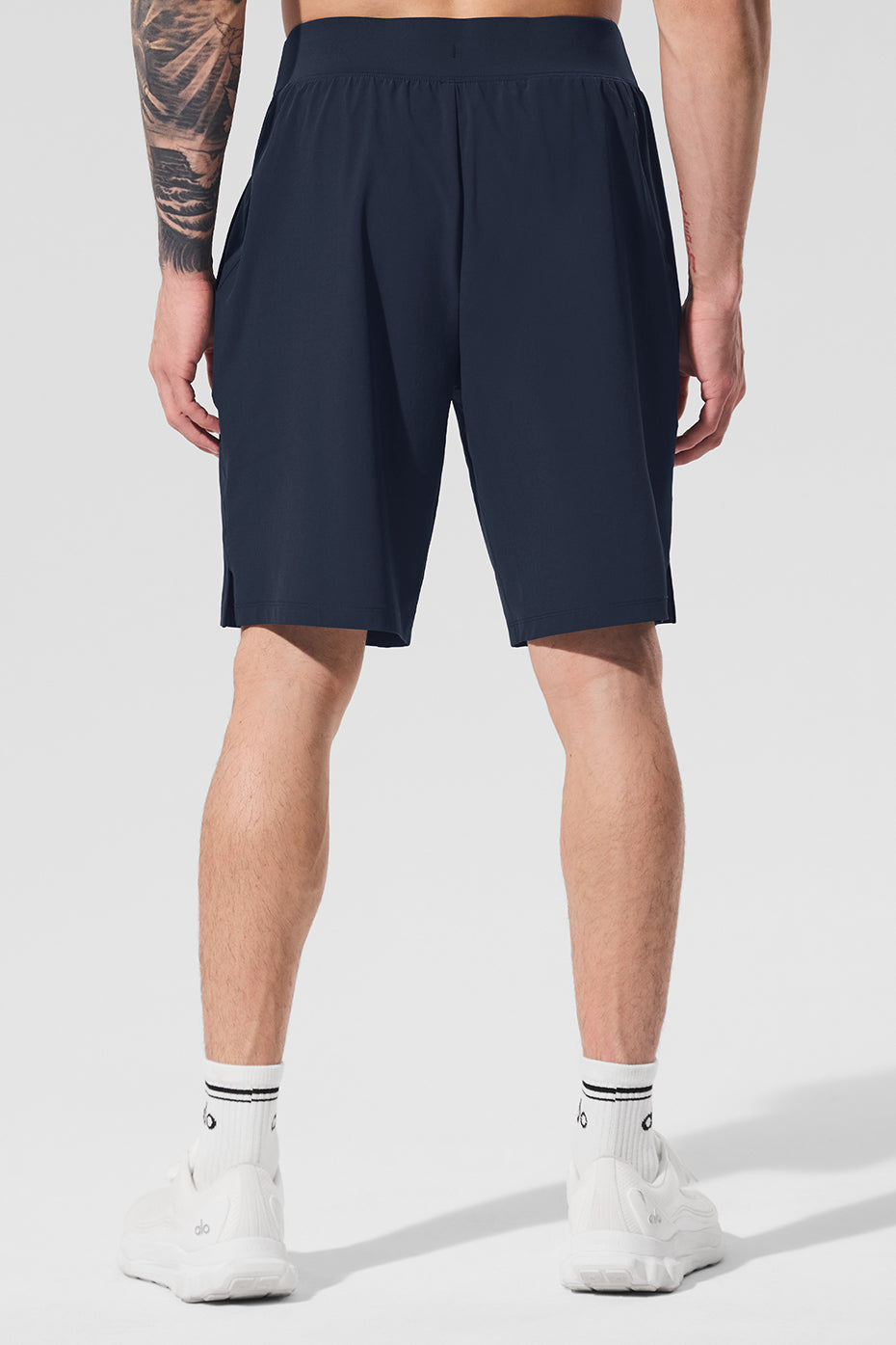 Alternative view of 9" Repetition Short   Navy