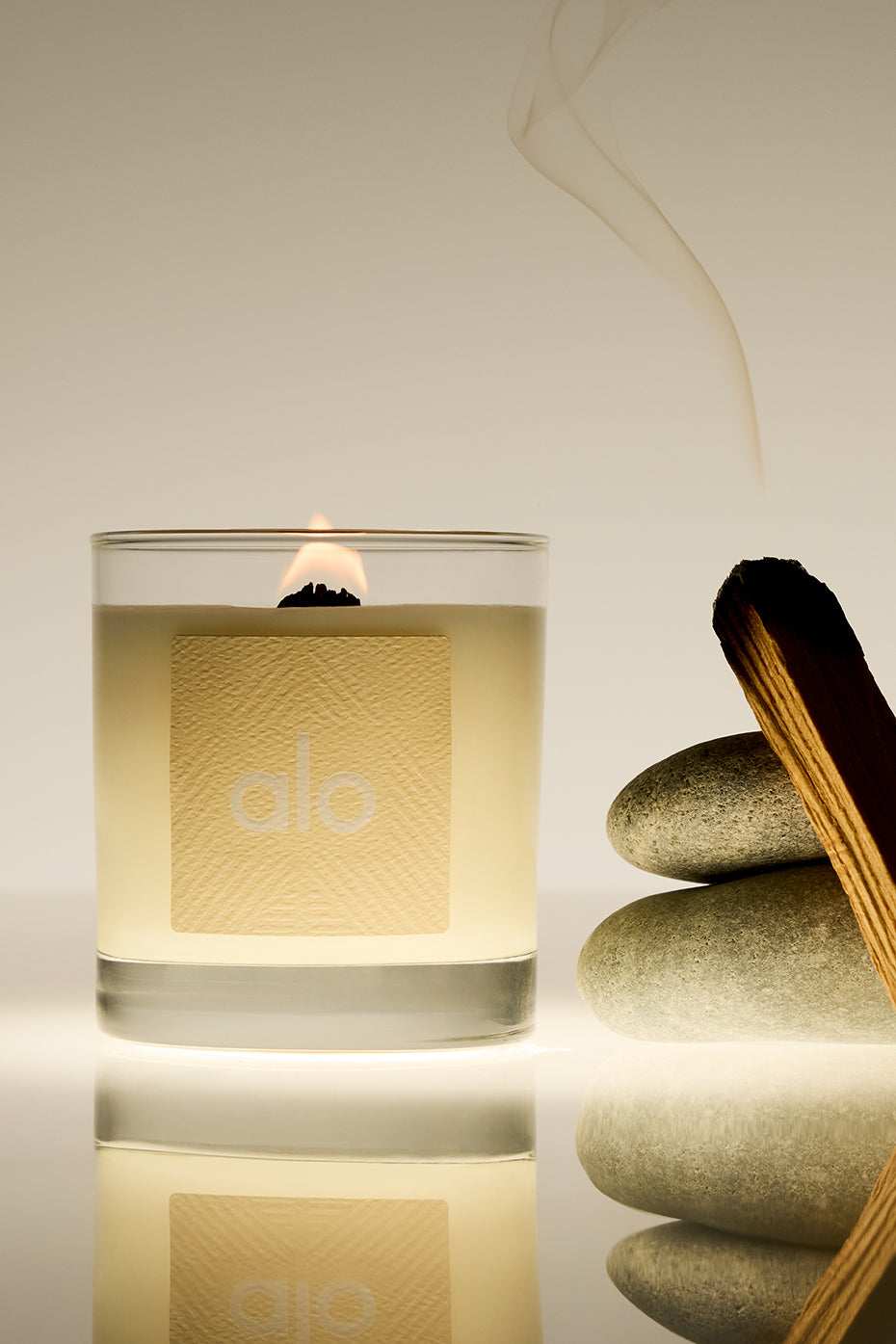 ALO Signature Candle   8 oz