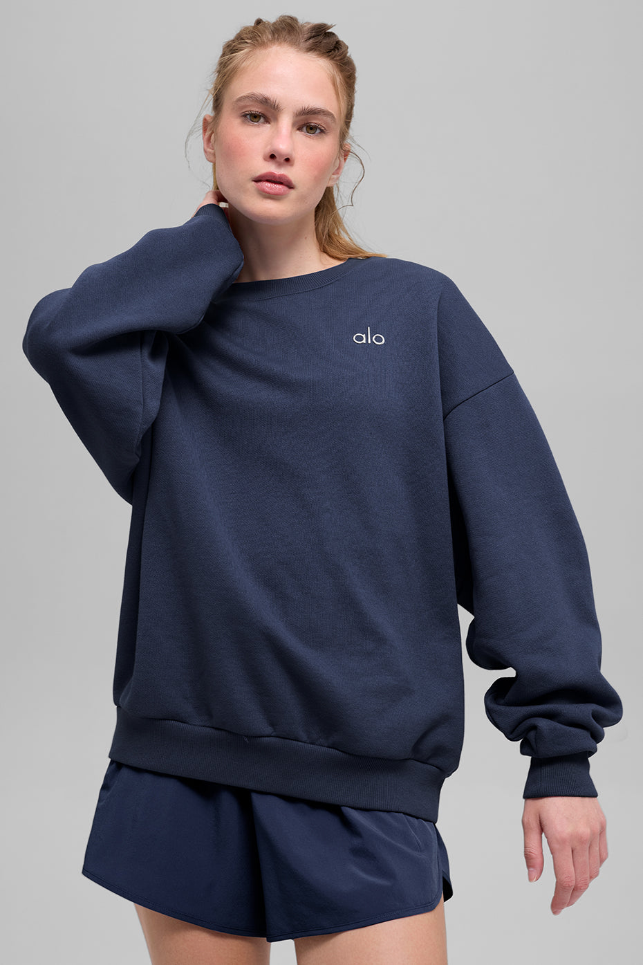 Accolade Crew Neck Pullover Navy - Image 4