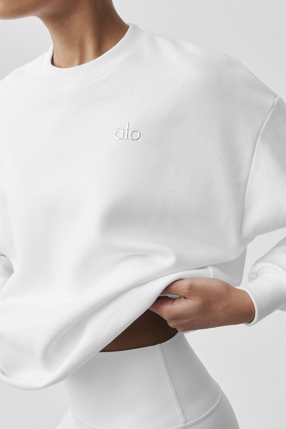 Accolade Crew Neck Pullover White - Image 4