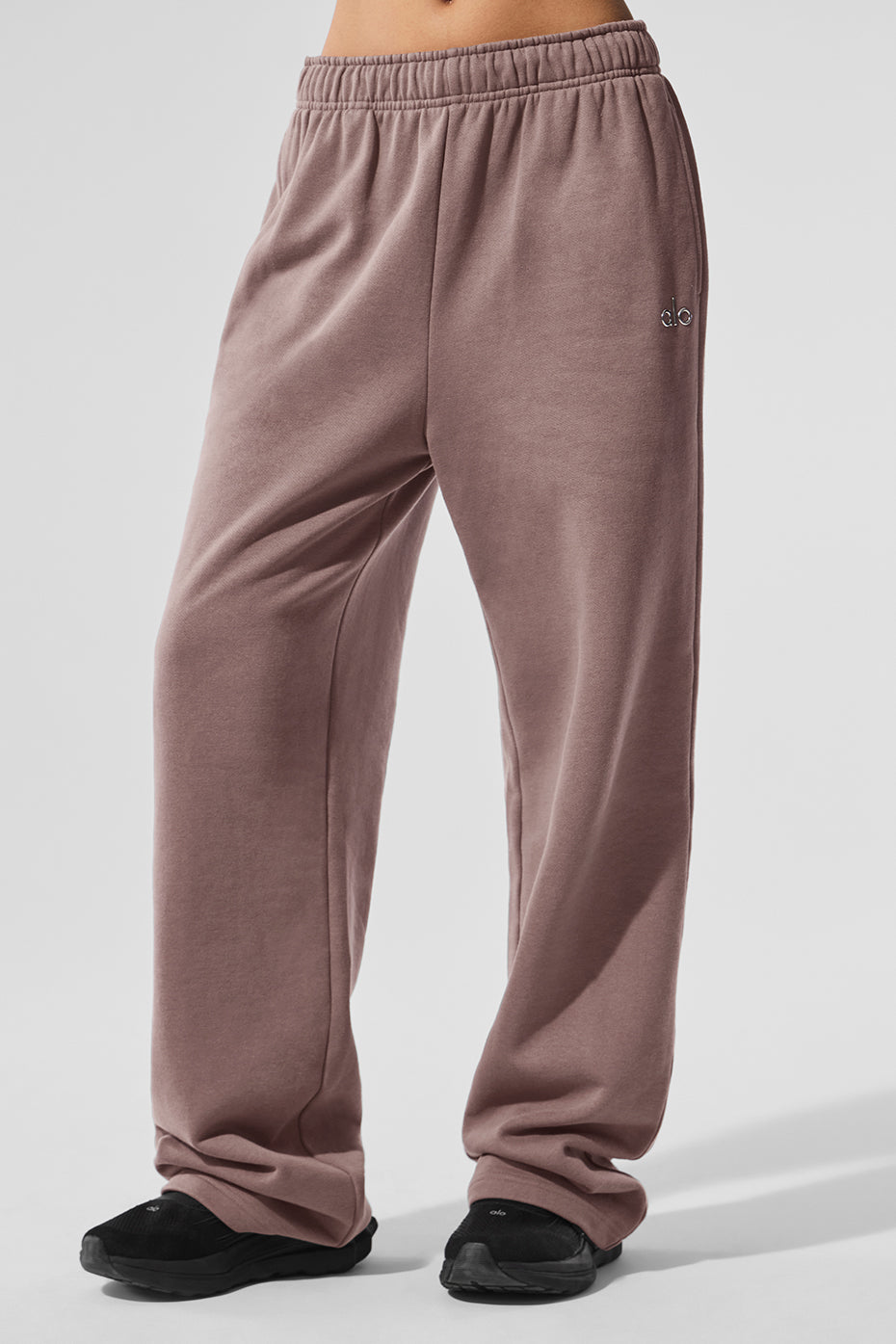 Accolade Straight Leg Sweatpant   Mushroom