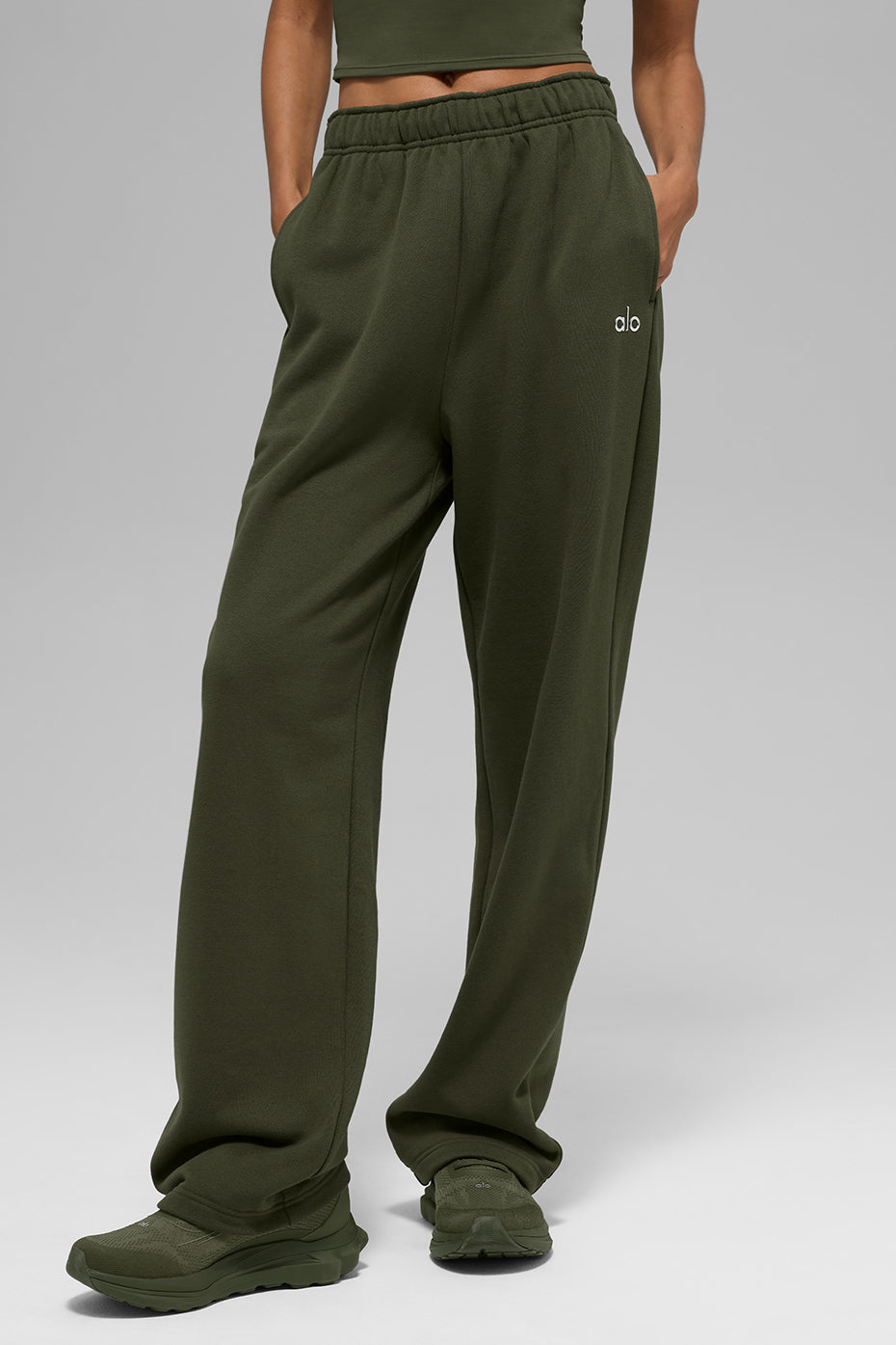 Accolade Straight Leg Sweatpant   Green Olive