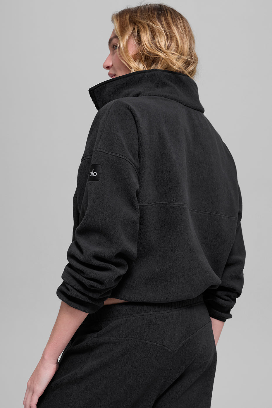 Polar Fleece Retreat Cover Up Black - Image 3