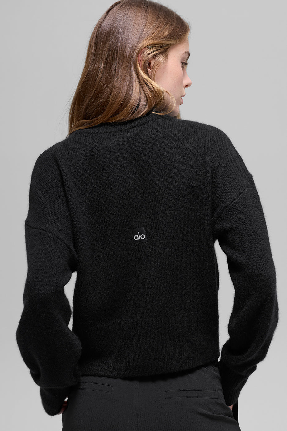 Wool Cashmere Cropped New Class Crewneck Sweater Black - Image 3