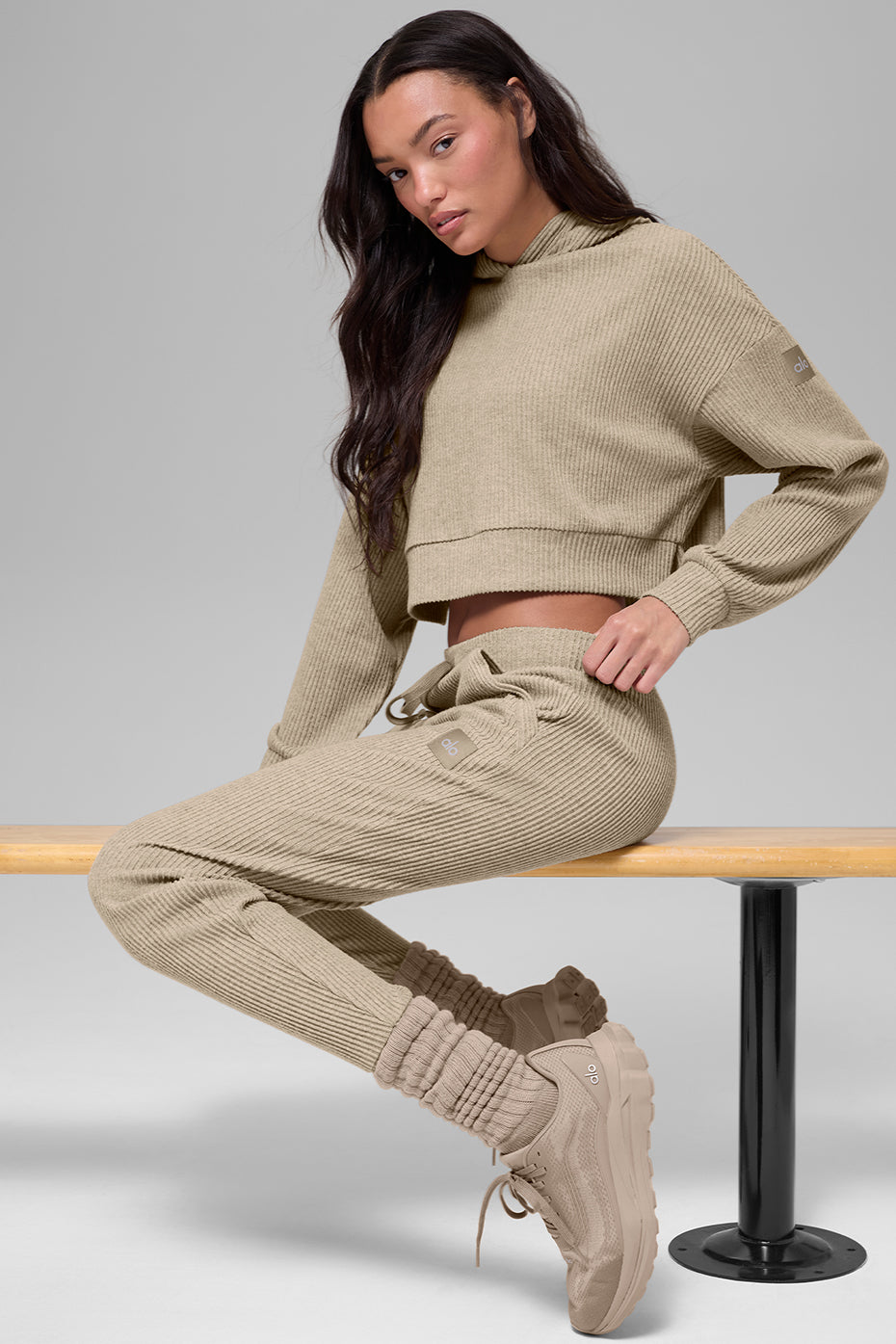 Muse Hoodie Gravel Heather - Image 4