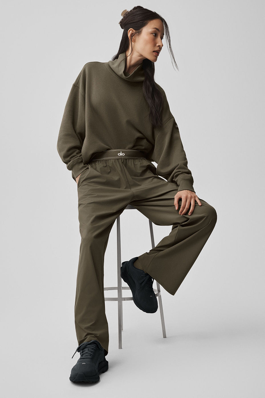 Hazy Mock Neck Pullover Olive Tree - Image 4