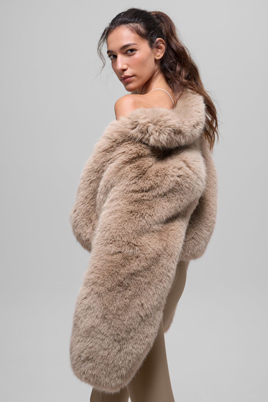 Opulent Faux Fur Cropped Jacket Oat - Image 2