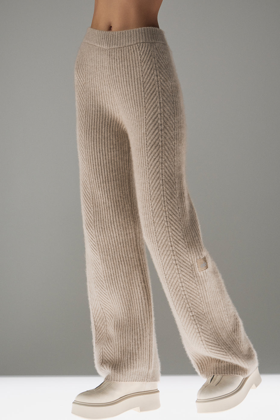 Winter Magic Cashmere Wide Leg Pant Flax Heather - Image 3