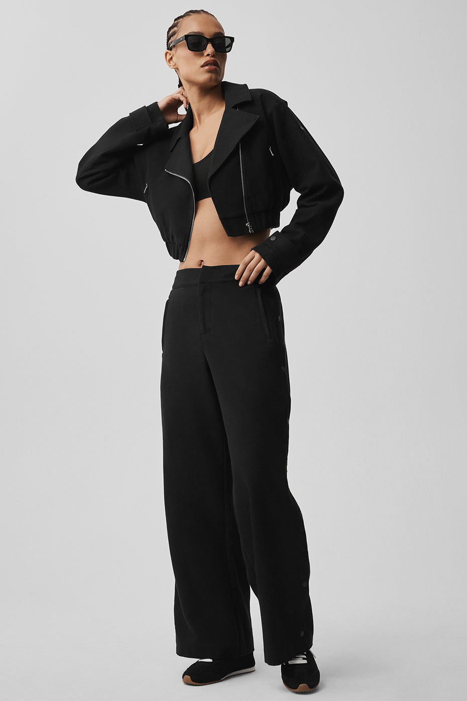 Mid Rise Cosmopolitan Snap Pant Black - Image 5