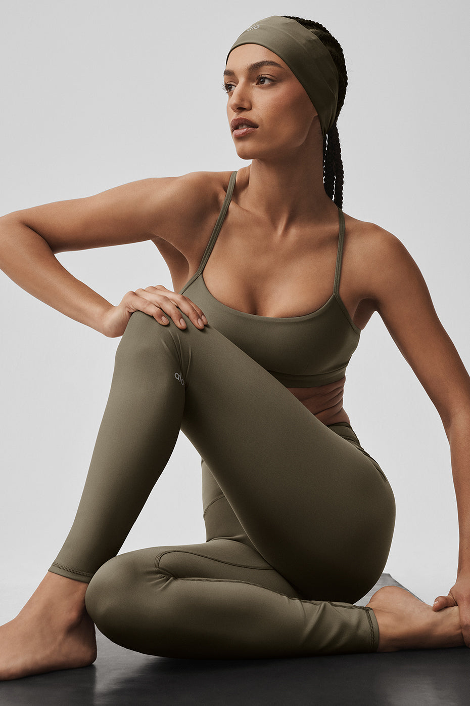 High Waist Airlift Legging Olive Tree - Image 3