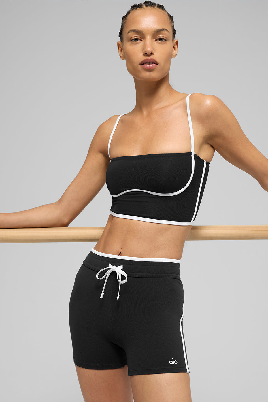 Airbrush Streamlined Bra Tank   Black/White